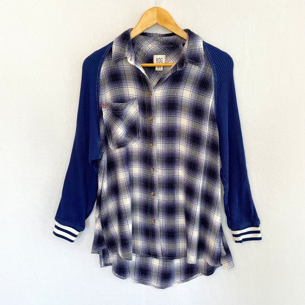 BDG Women’s Medium Plaid Keanu Varsity Flannel Button Up Shirt